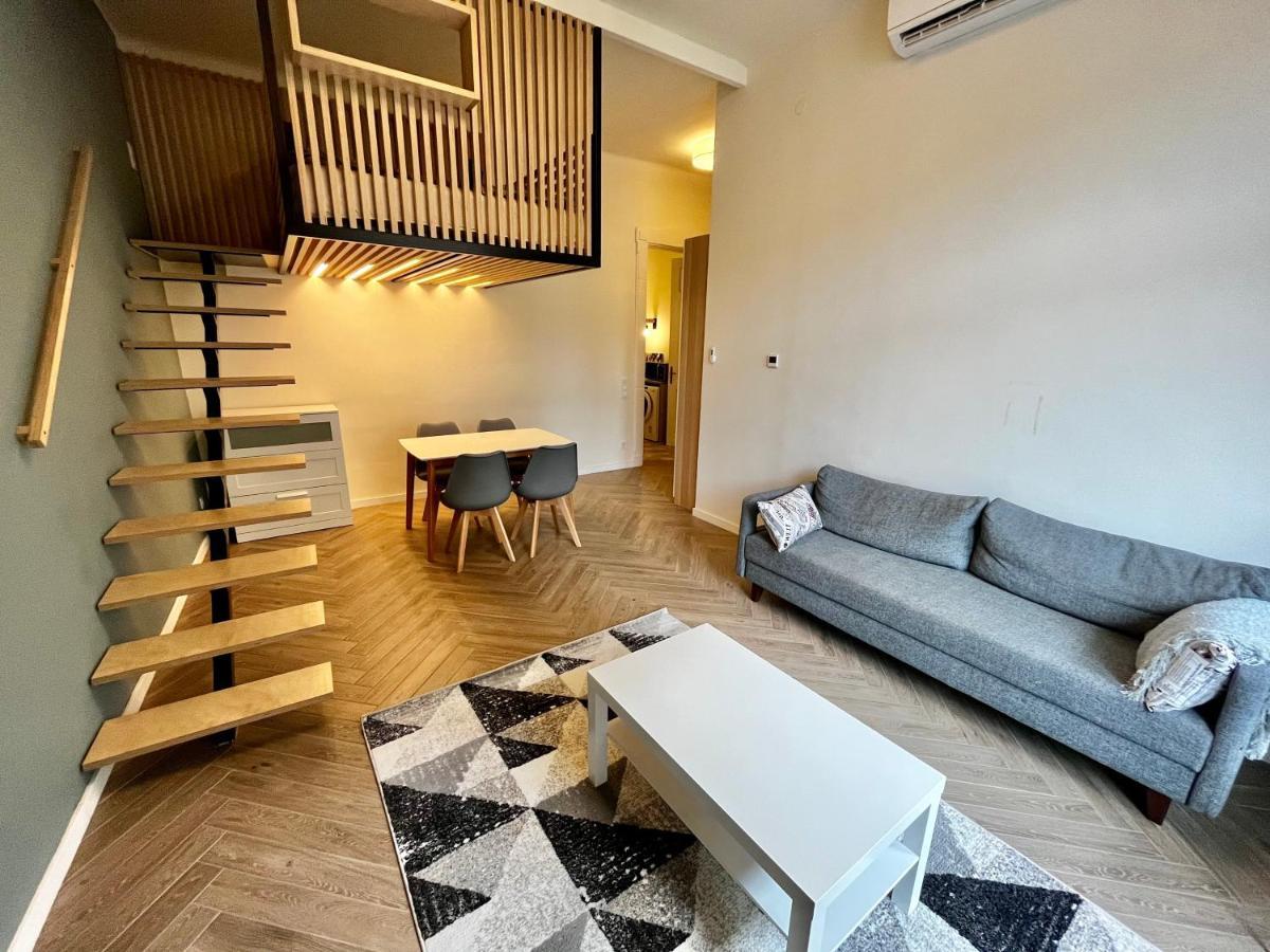 Appartement A96 *